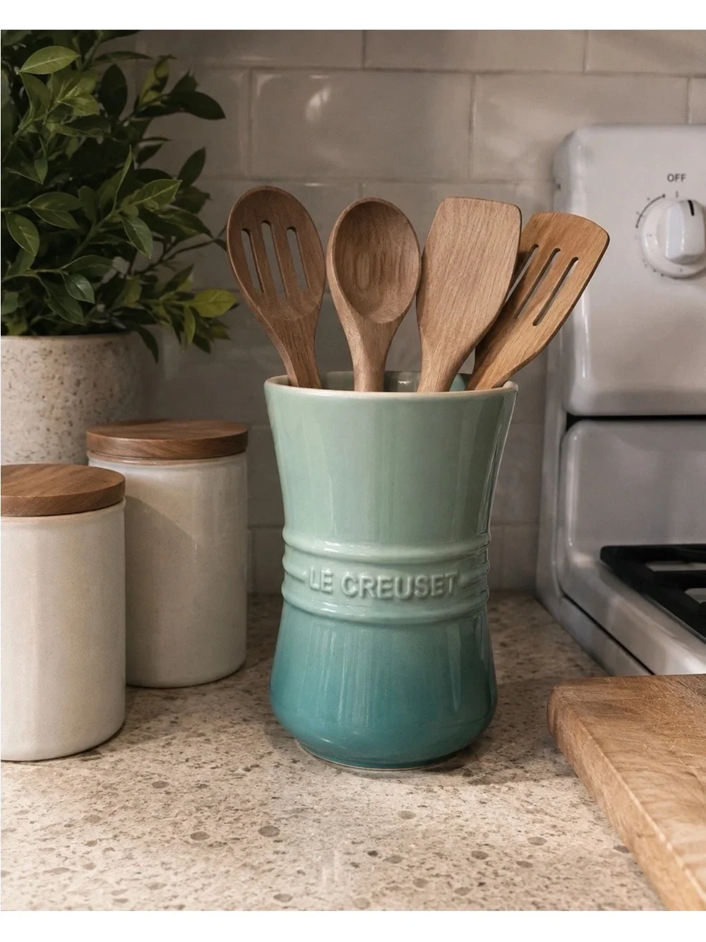 Le Creuset Stoneware 1.1L Utensil Crock Cool Mint NWT